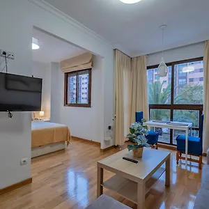 Wanda Ifema Con Parking Y Piscina Apartamento